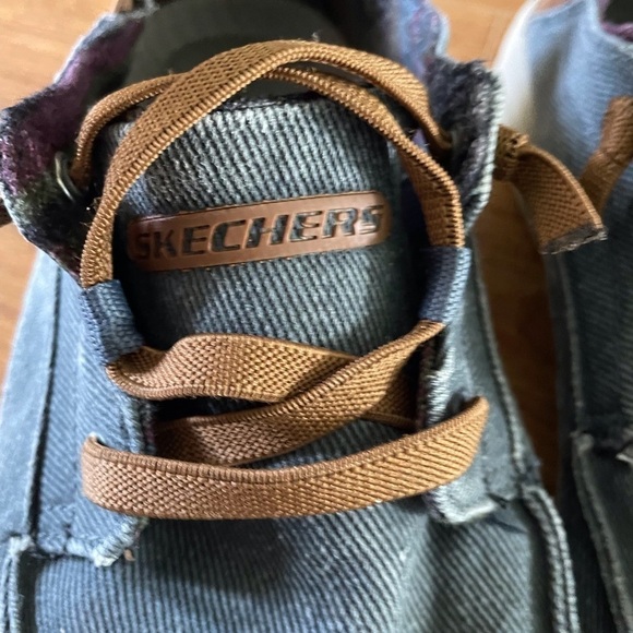 Skechers Relaxed fit Air Cooled shoes in size 8 - Picture 3 of 6